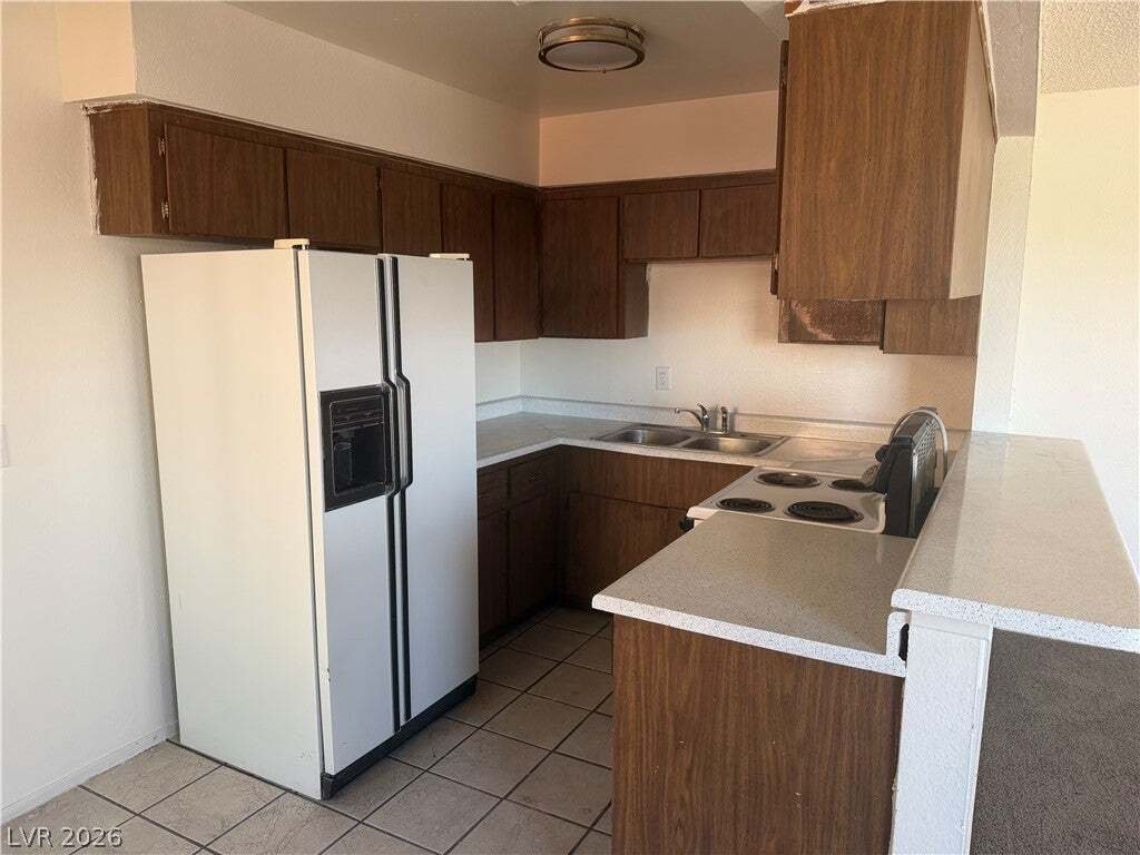North Las Vegas, Nevada, United States 3 - 18711228