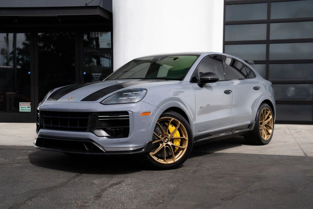 Suv in Bloomington, CA, United States 3 - 18707503