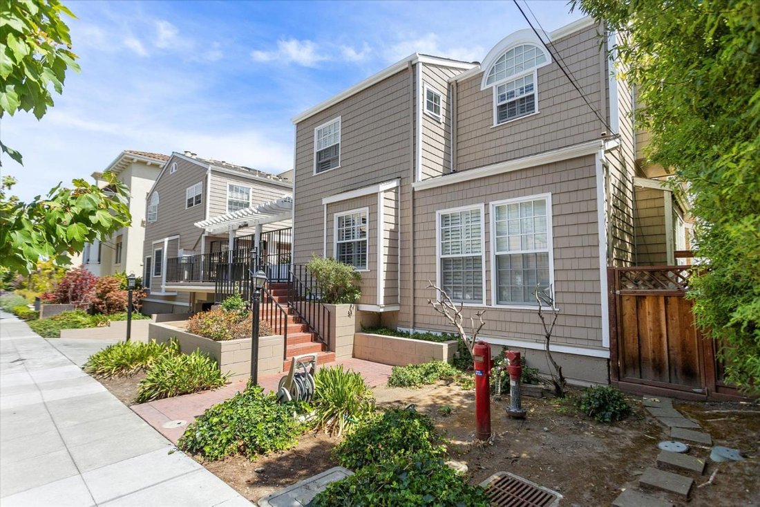 Townhouse in San Carlos, California, United States 3 - 18705637