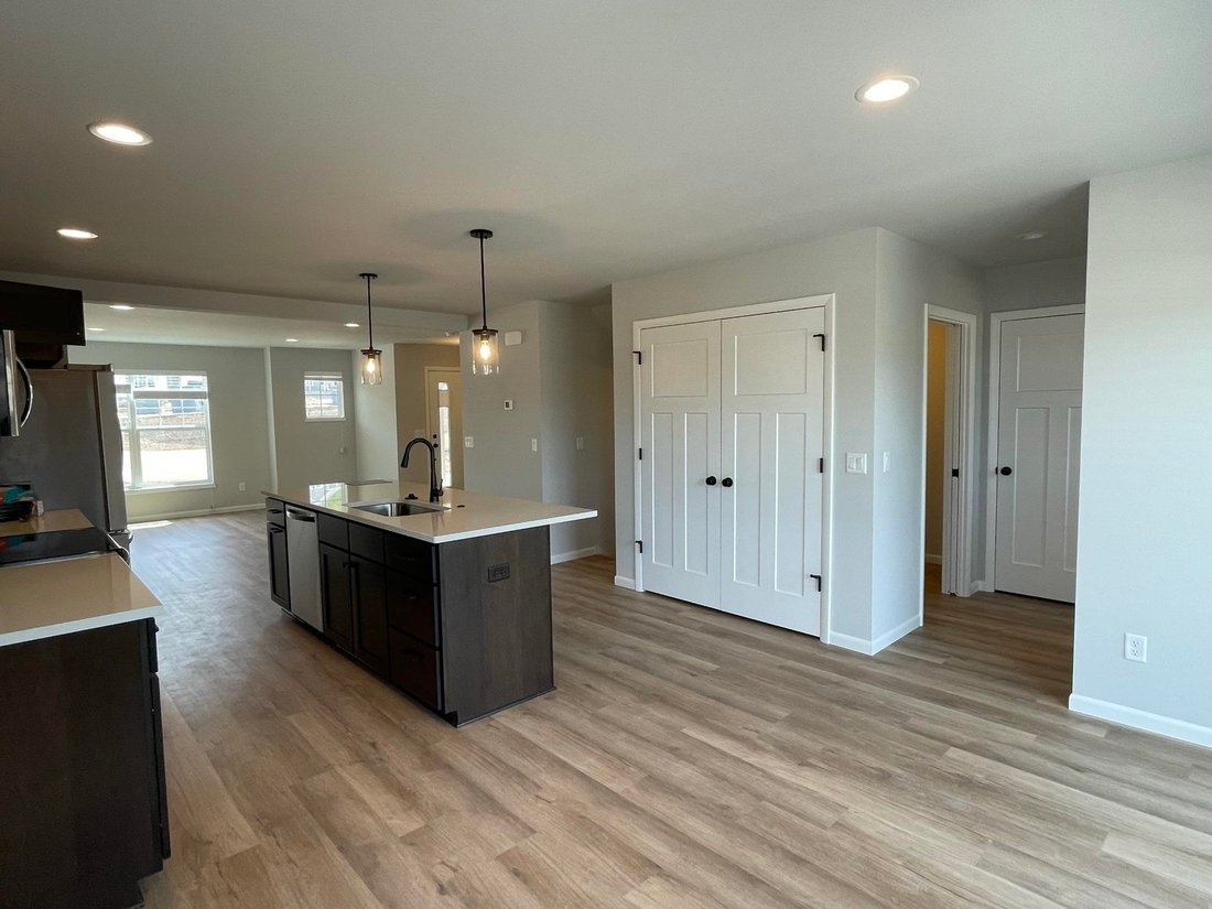 Apartment in Monona, Wisconsin, United States 5 - 18704793
