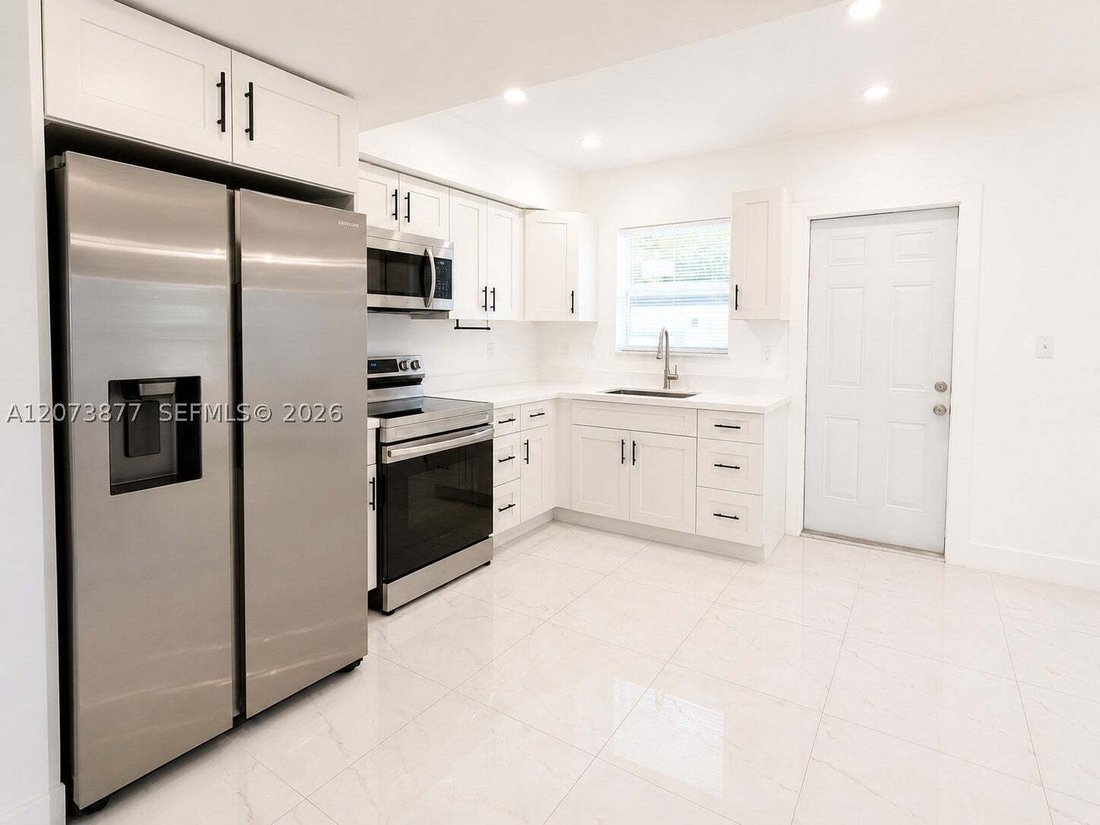 House in Miami, Florida, United States 4 - 18708552