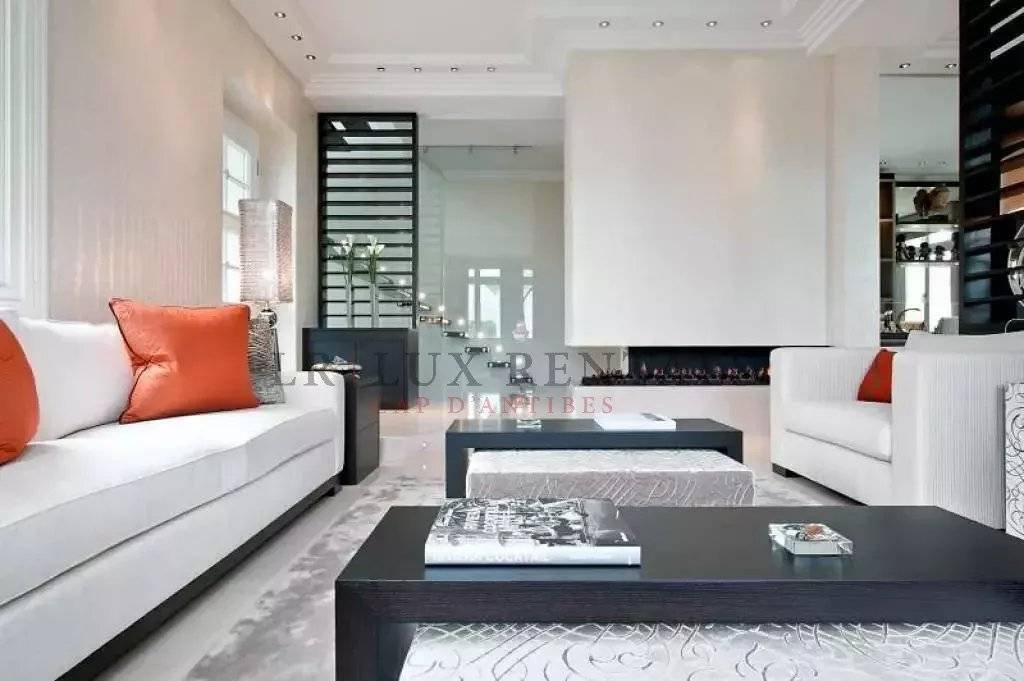 House in Fontmerle, Antibes, France 5 - 15477496