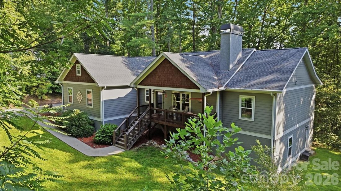 House in Hendersonville, North Carolina, United States 1 - 18713272