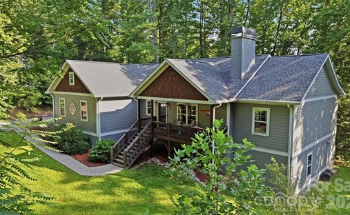 Maison à Hendersonville, Caroline du Nord, États-Unis 1