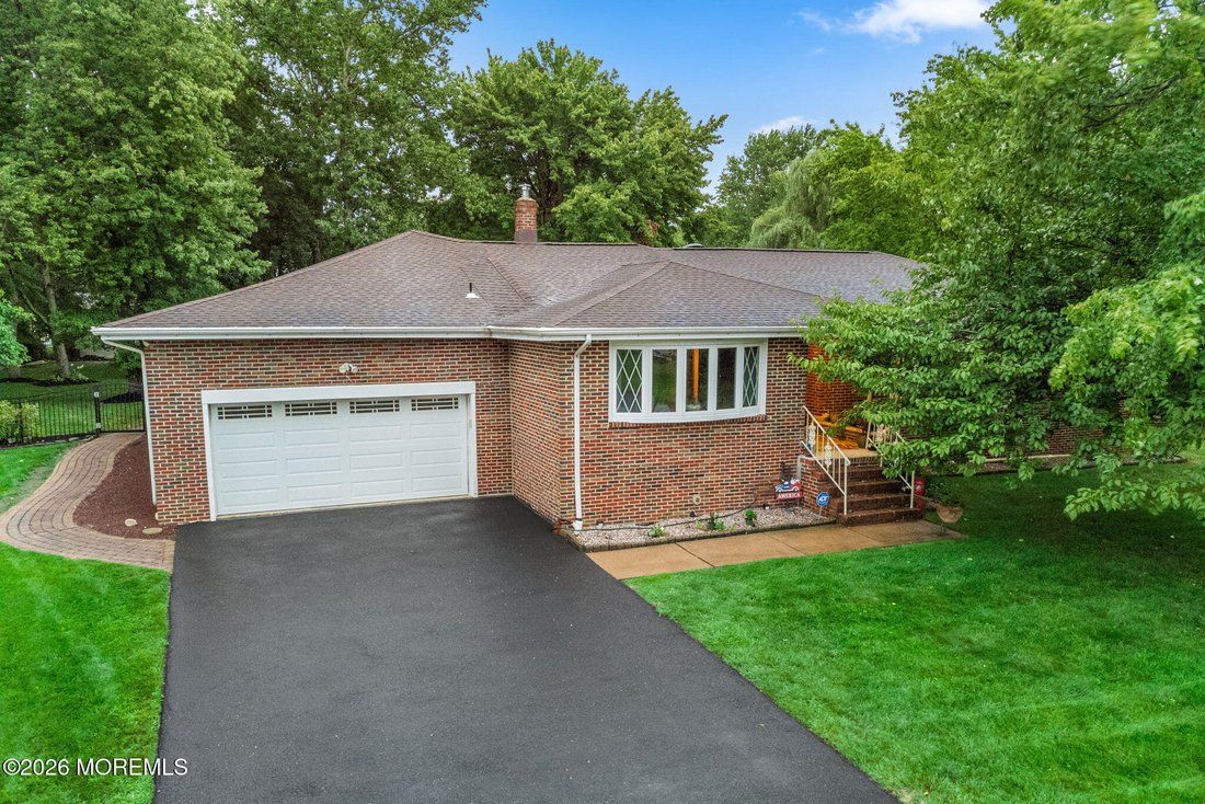 House in Old Bridge Township, New Jersey, United States 5 - 18705351