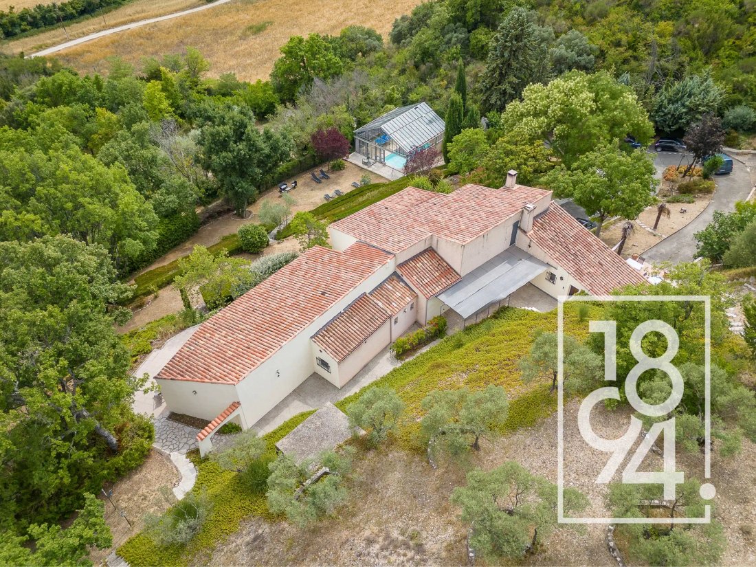 Casa en Valensole, Provenza-Alpes-Costa Azul, Francia 5 - 18638498