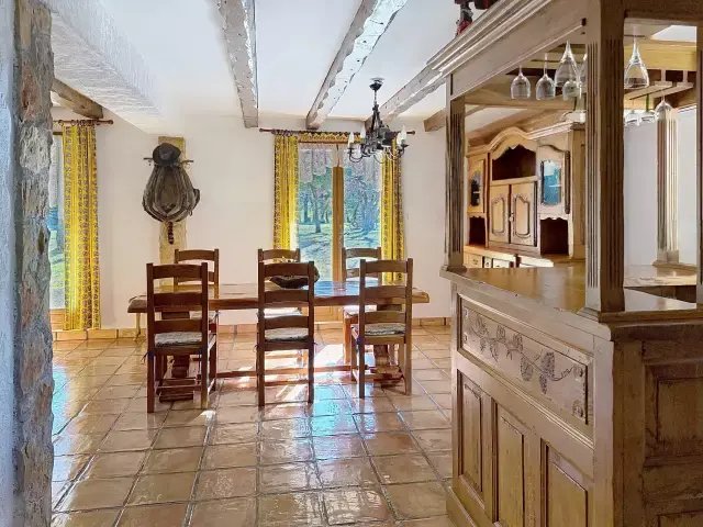 Estate in Rougiers, Provence-Alpes-Côte d'Azur, France 4 - 17282901