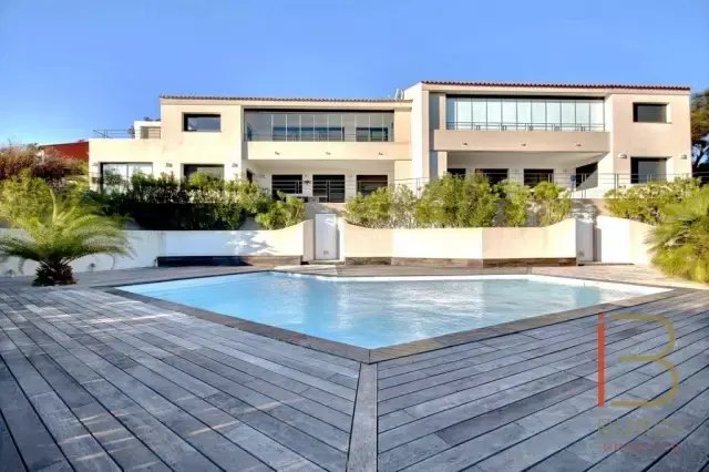 Appartement à Ecarts, Roquebrune-sur-Argens, France 3 - 15694149