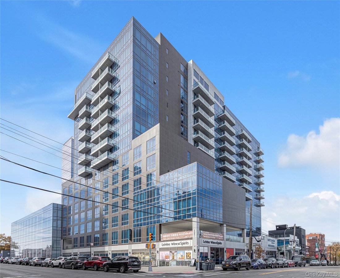 Condo in New York, New York, United States 1 - 18705705