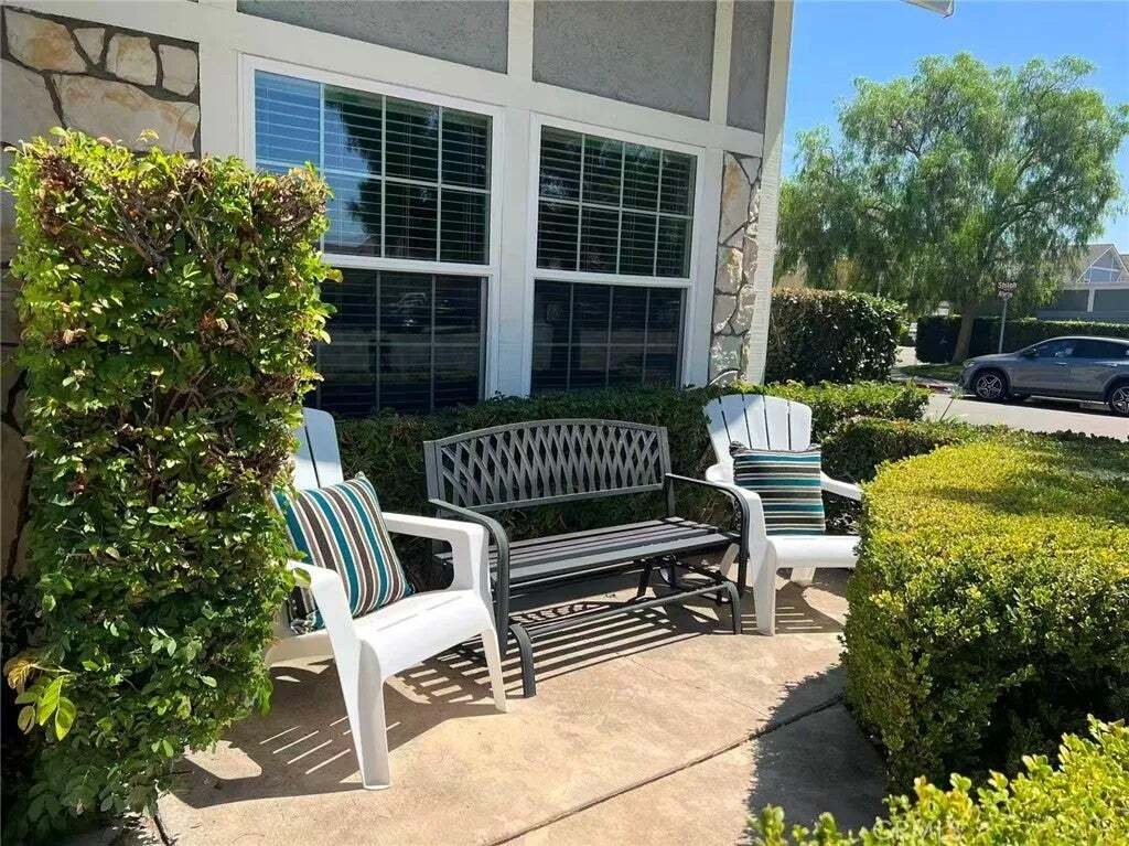 Condo in Irvine, California, United States 4 - 18698332