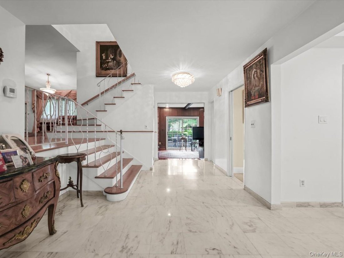 House in Great Neck, New York, United States 3 - 18703553