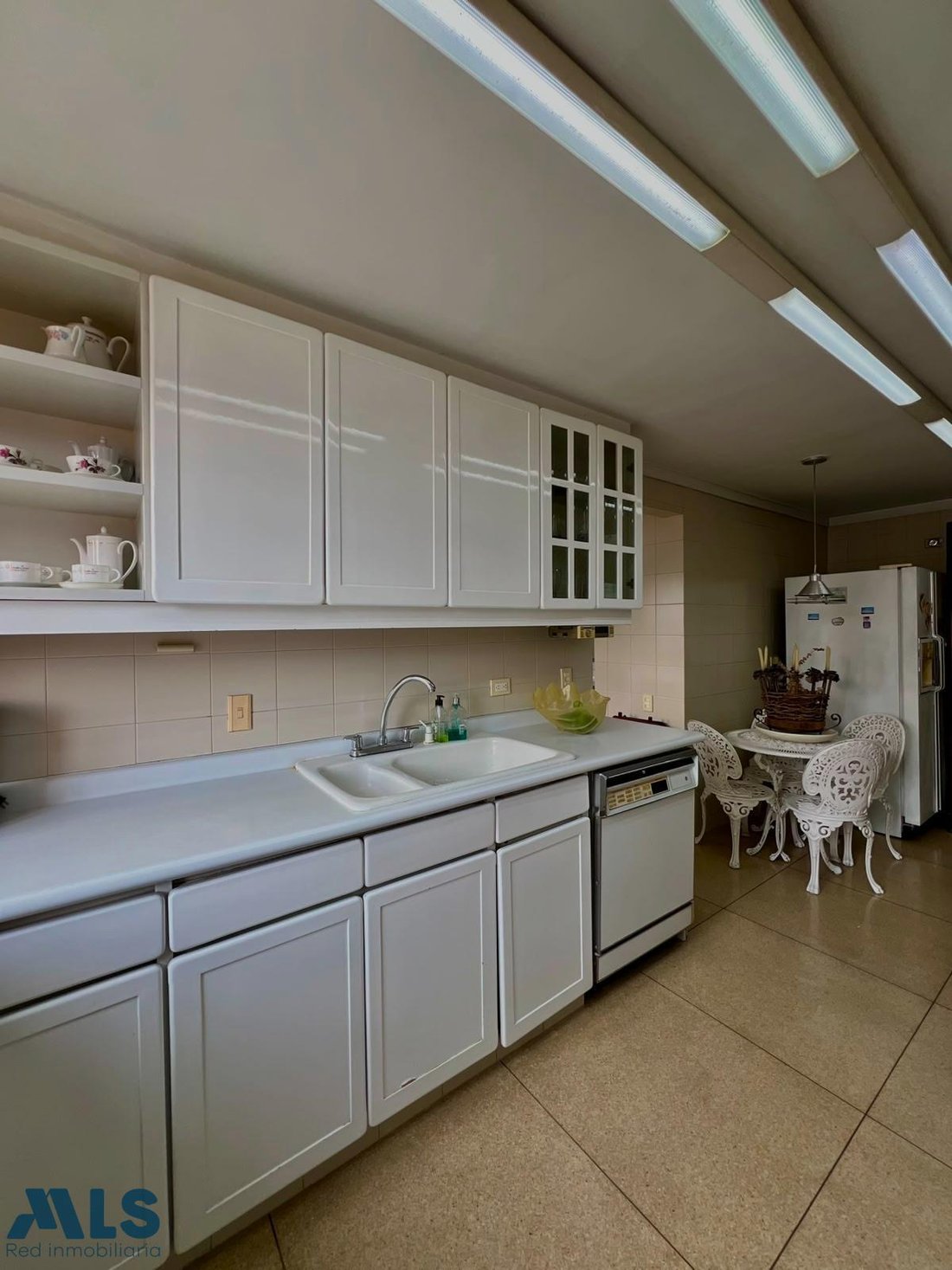 Apartment in Medellín, Antioquia, Colombia 5 - 18709142