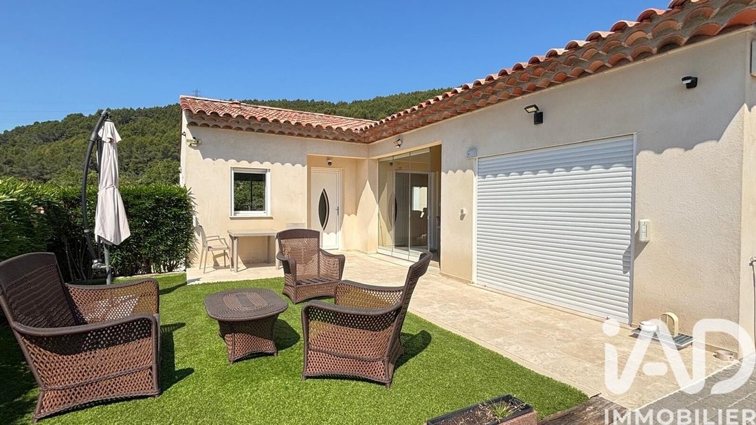 House in La Motte, Provence-Alpes-Côte d'Azur, France 3 - 18713783