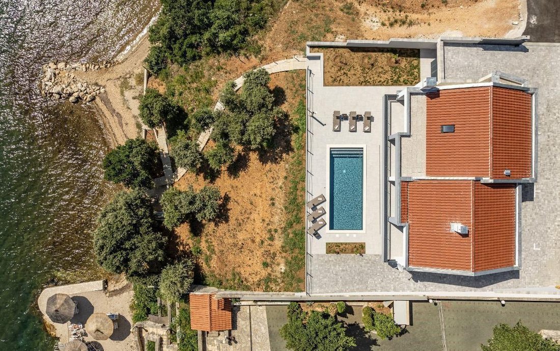 Villa in Zadar, Zadar County, Croatia 4 - 18707452