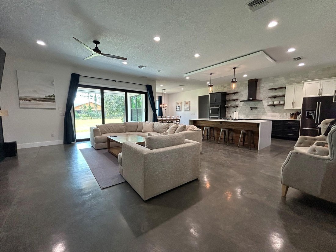 House in Orlando, Florida, United States 3 - 18705582