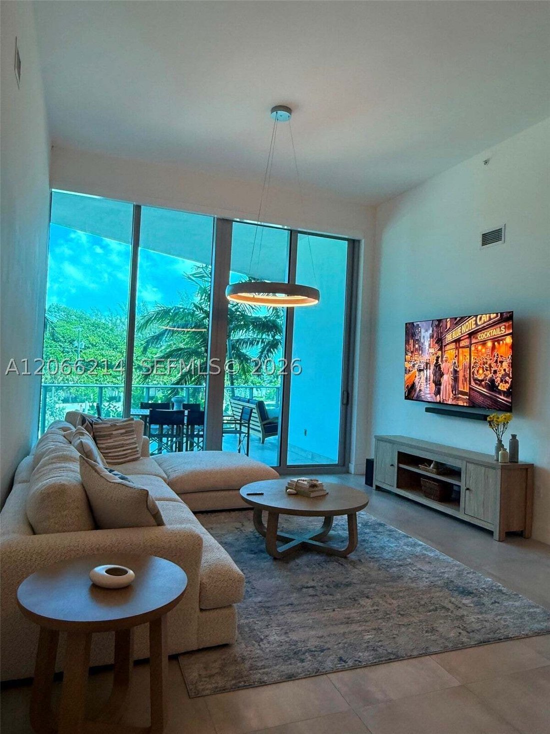 Condo in Fort Lauderdale, Florida, United States 1 - 18706010