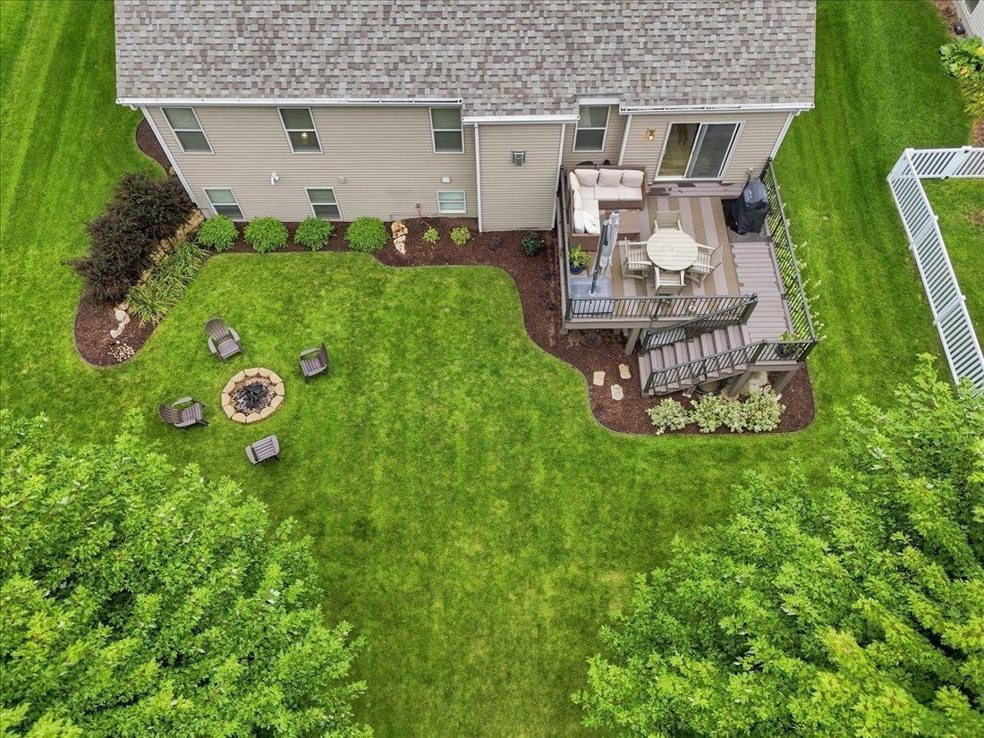 House in Oregon, Wisconsin, United States 3 - 18710127