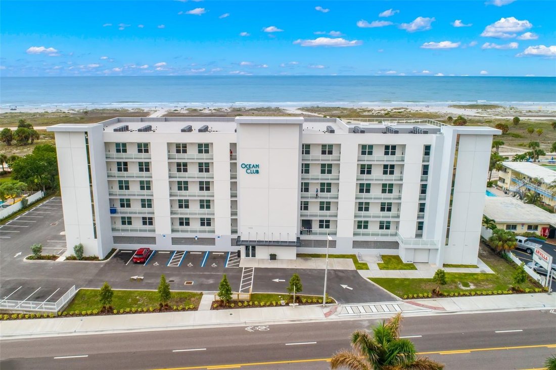 Condo in St. Pete Beach, Florida, United States 1 - 18705681