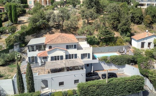 Villa a Plan di Noves, Venza, Francia 1