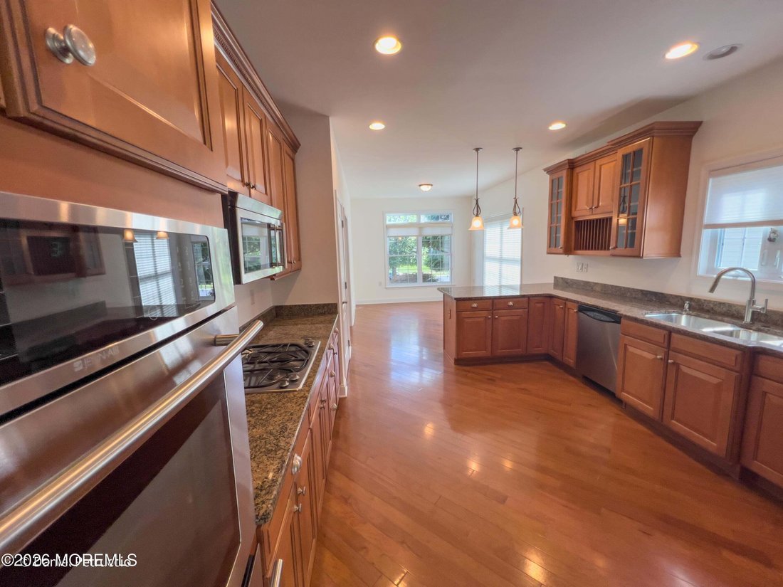 House in Manalapan Township, New Jersey, United States 5 - 18708485