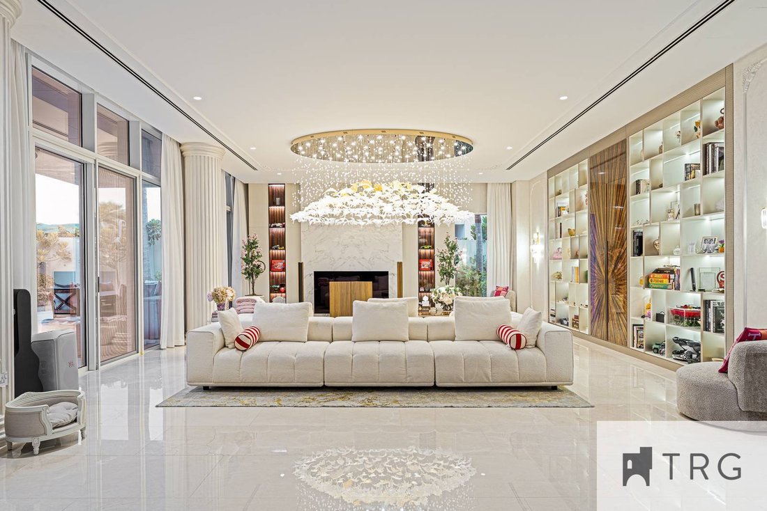 Villa in Hadaeq Sheikh Mohammed Bin Rashid, Dubai, United Arab Emirates 5 - 18703413