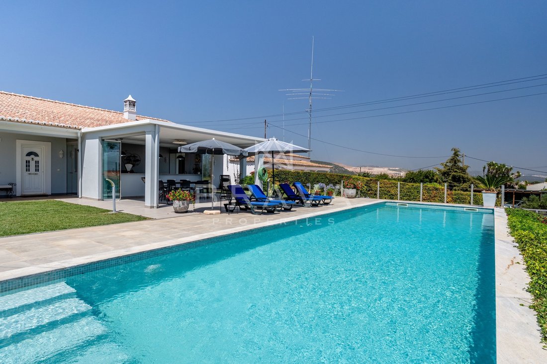 Villa in Boliqueime, Algarve, Portugal 1 - 18707228