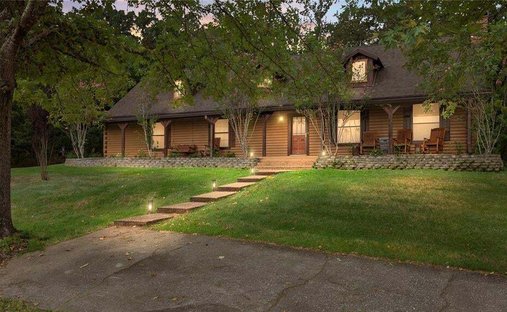 House in Gladewater, Texas, United States 1