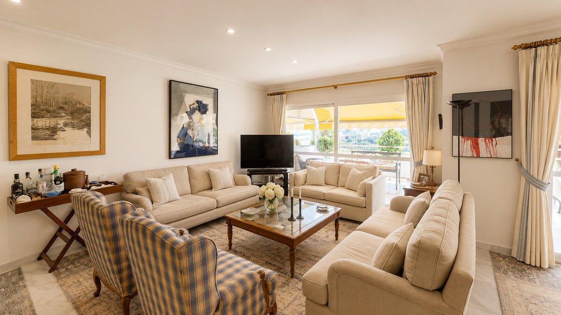 Penthouse in Guadalmina Baja, San Pedro de Alcantara, Spain 5 - 18708968