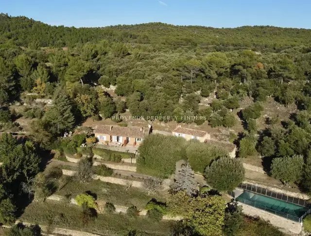 Casa en Tourtour, Provenza-Alpes-Costa Azul, Francia 4 - 16247162