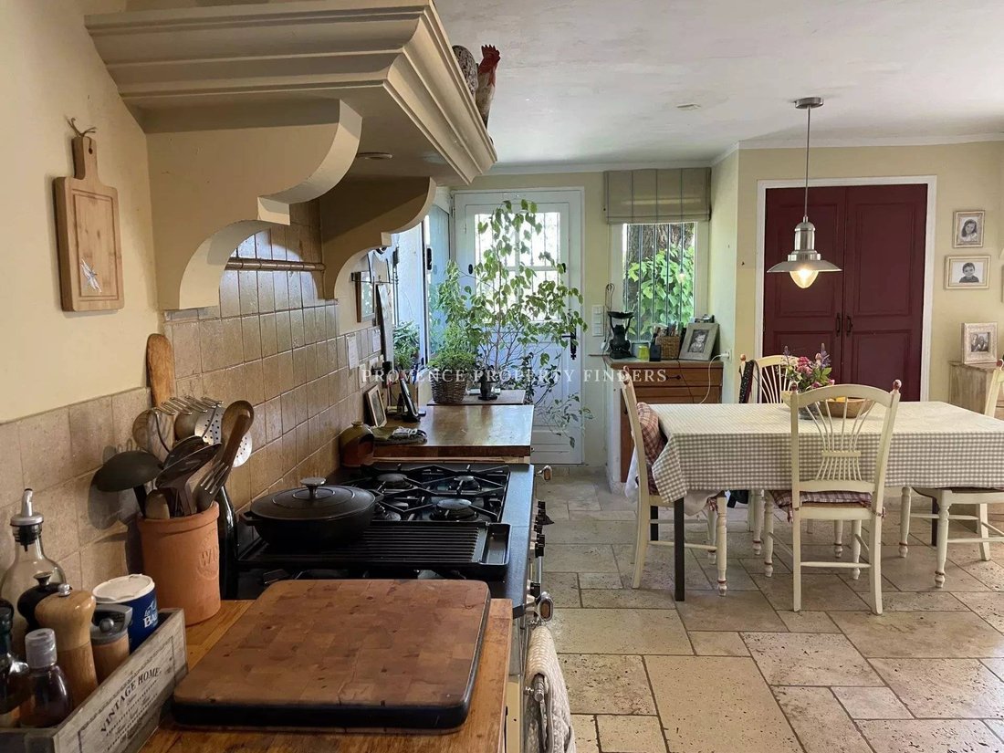 House in Flayosc, Provence-Alpes-Côte d'Azur, France 4 - 16247478