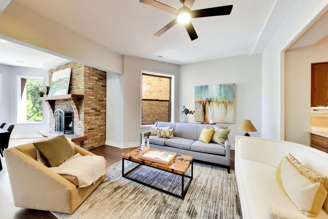 Condo in Chicago, Illinois, United States 3 - 18709311