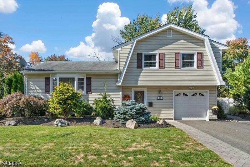 House in Wanaque, New Jersey, United States 1 - 18712250