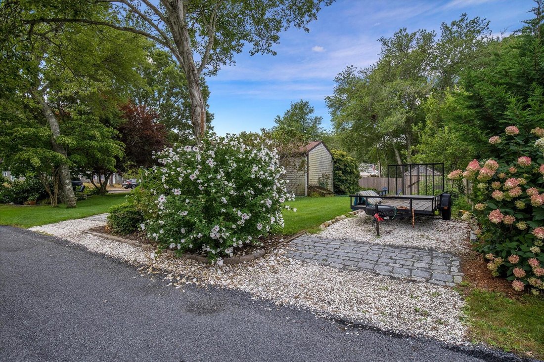 House in Yarmouth, Massachusetts, United States 2 - 18703903