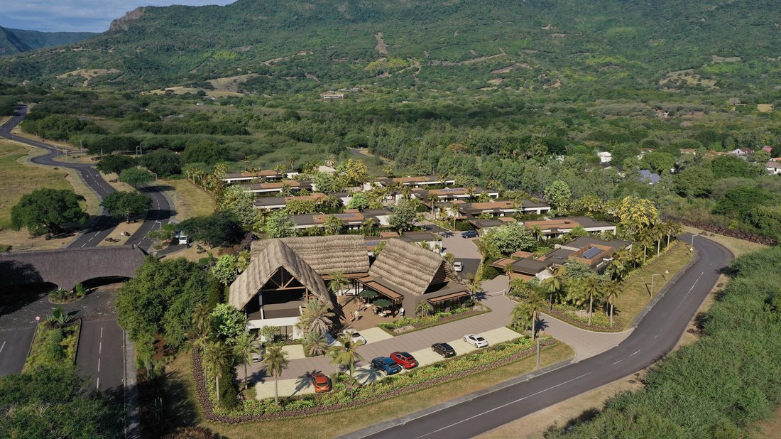 Villa in Grande Riviere Noire, Rivière Noire District, Mauritius 2 - 18714092