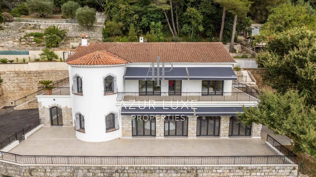 Villa in Liberation, Nice, France 1 - 15768540
