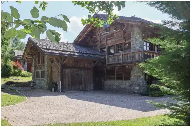 Chalet in Megève, Auvergne-Rhône-Alpes, France 3 - 16310384