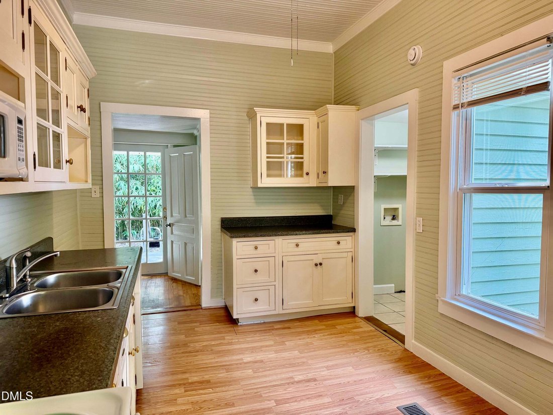 House in Carrboro, North Carolina, United States 3 - 18703404