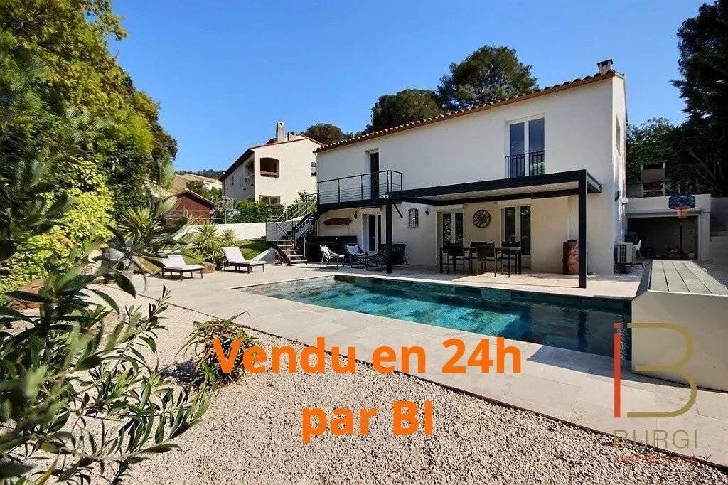 Villa en Le Dramont-Agay-Anthéor-Le Trayas, Saint-Raphaël, Francia 1 - 15694293