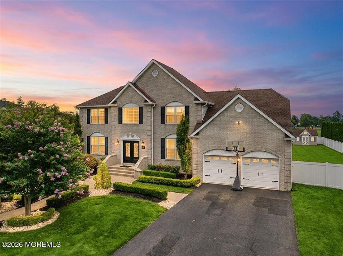 Freehold Township, New Jersey, United States 1 - 18712875