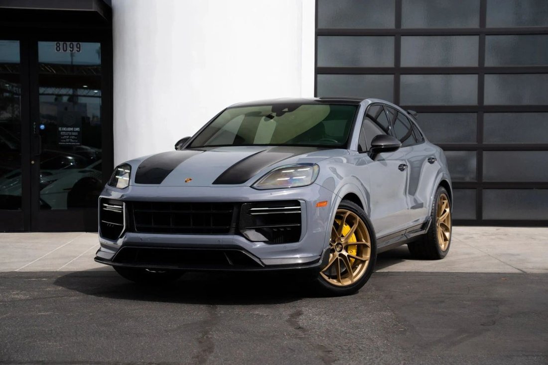 Suv in Bloomington, CA, United States 1 - 18707503