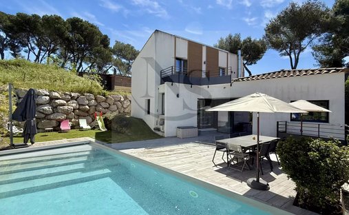 Villa in Cabriès, Provence-Alpes-Côte d'Azur, France 1