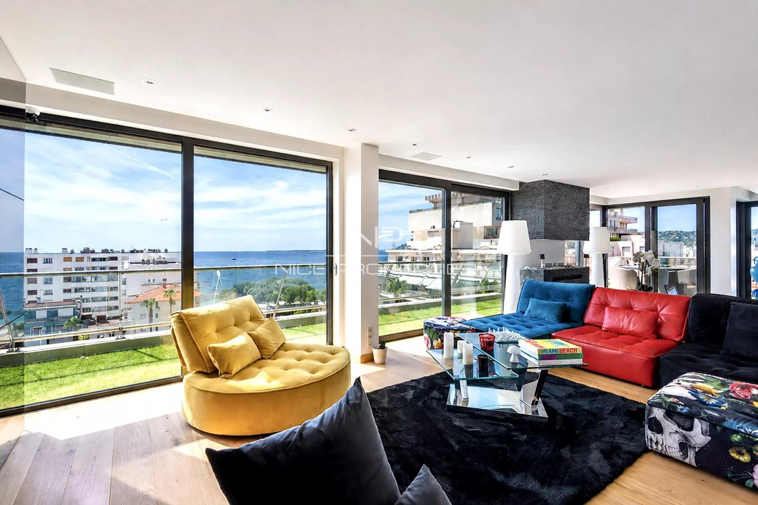 Appartement à Côte d'Azur, Provence-Alpes-Côte d'Azur, France 3 - 18235853