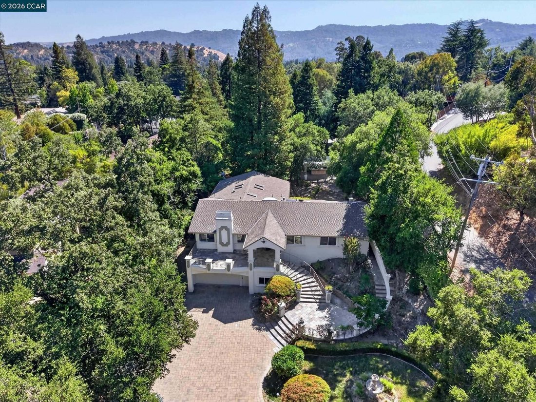 House in Alamo, California, United States 4 - 18705685