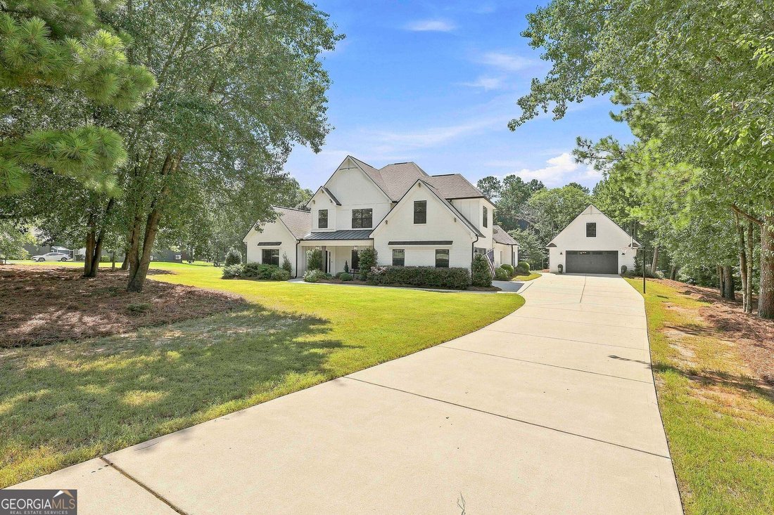 House in Senoia, Georgia, United States 2 - 18706634