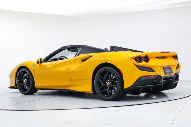 Cabriolet in Fort Lauderdale, FL, United States 3 - 18709364