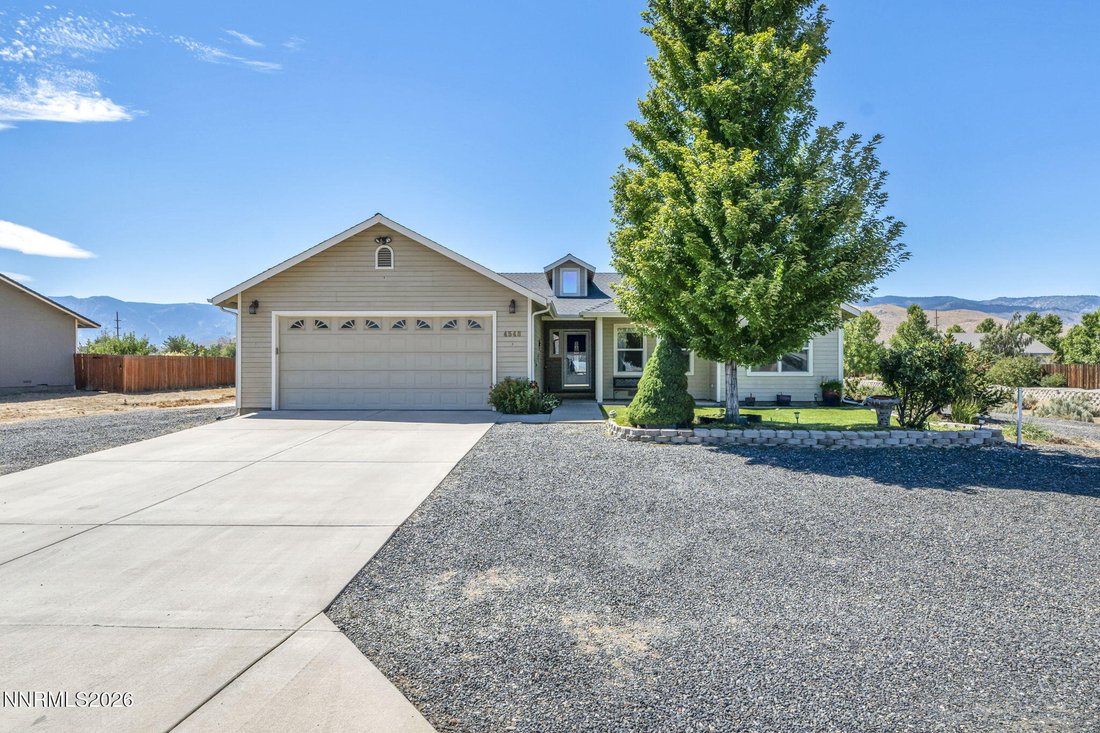 House in Carson City, Nevada, United States 1 - 18705057
