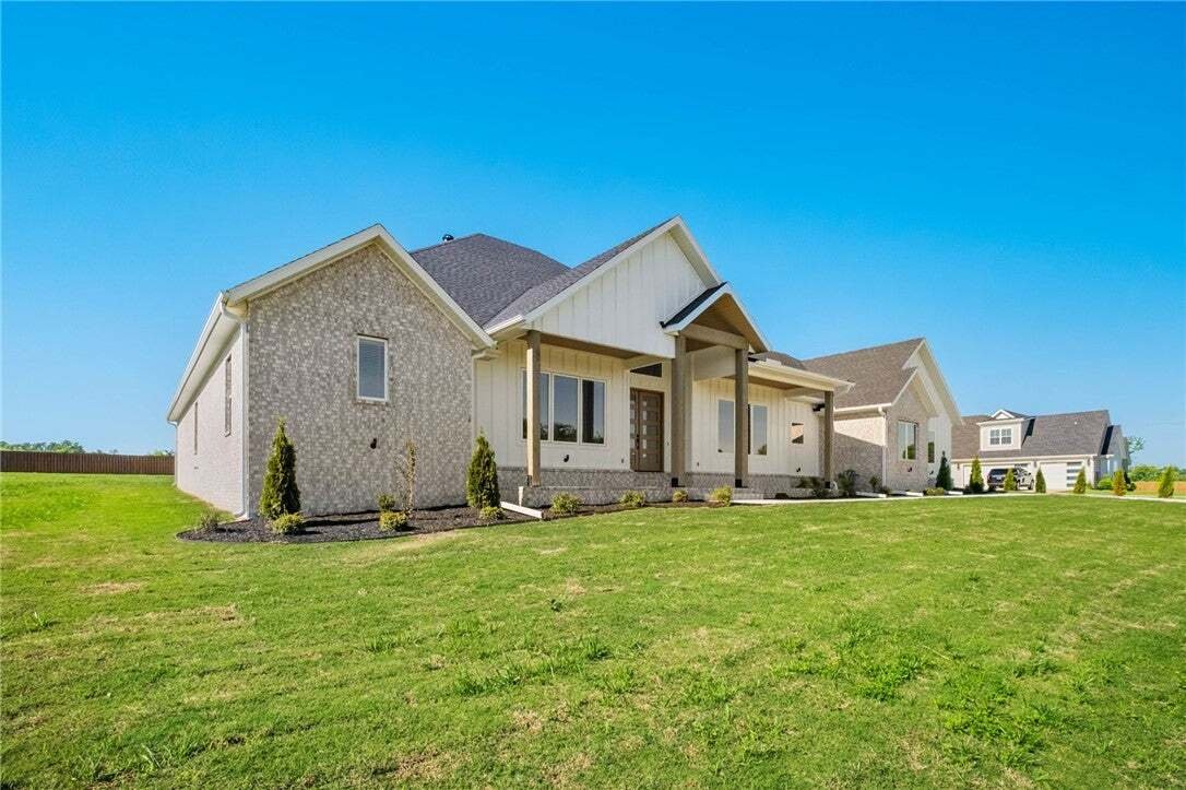 House in Lowell, Arkansas, United States 5 - 18702793