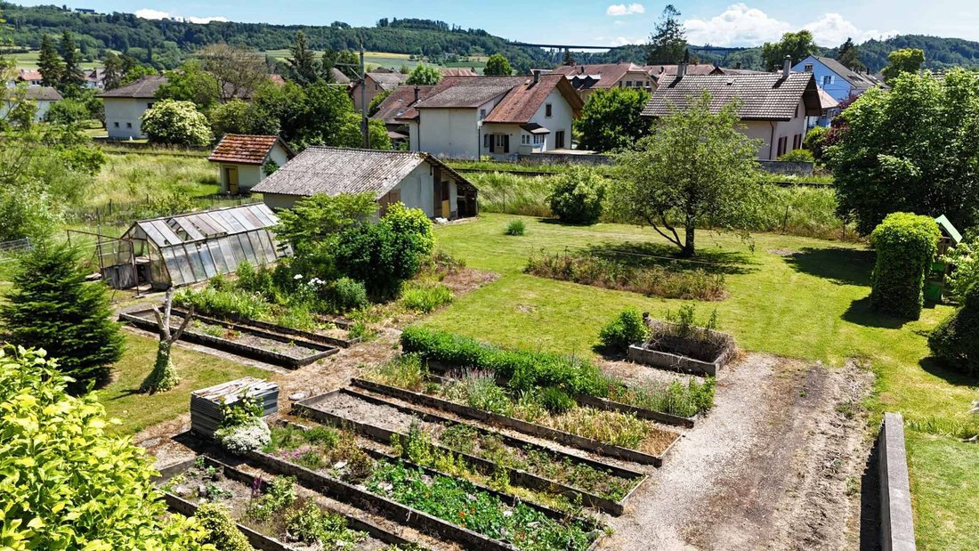 Villa in Yvonand, Vaud, Switzerland 1 - 18705182