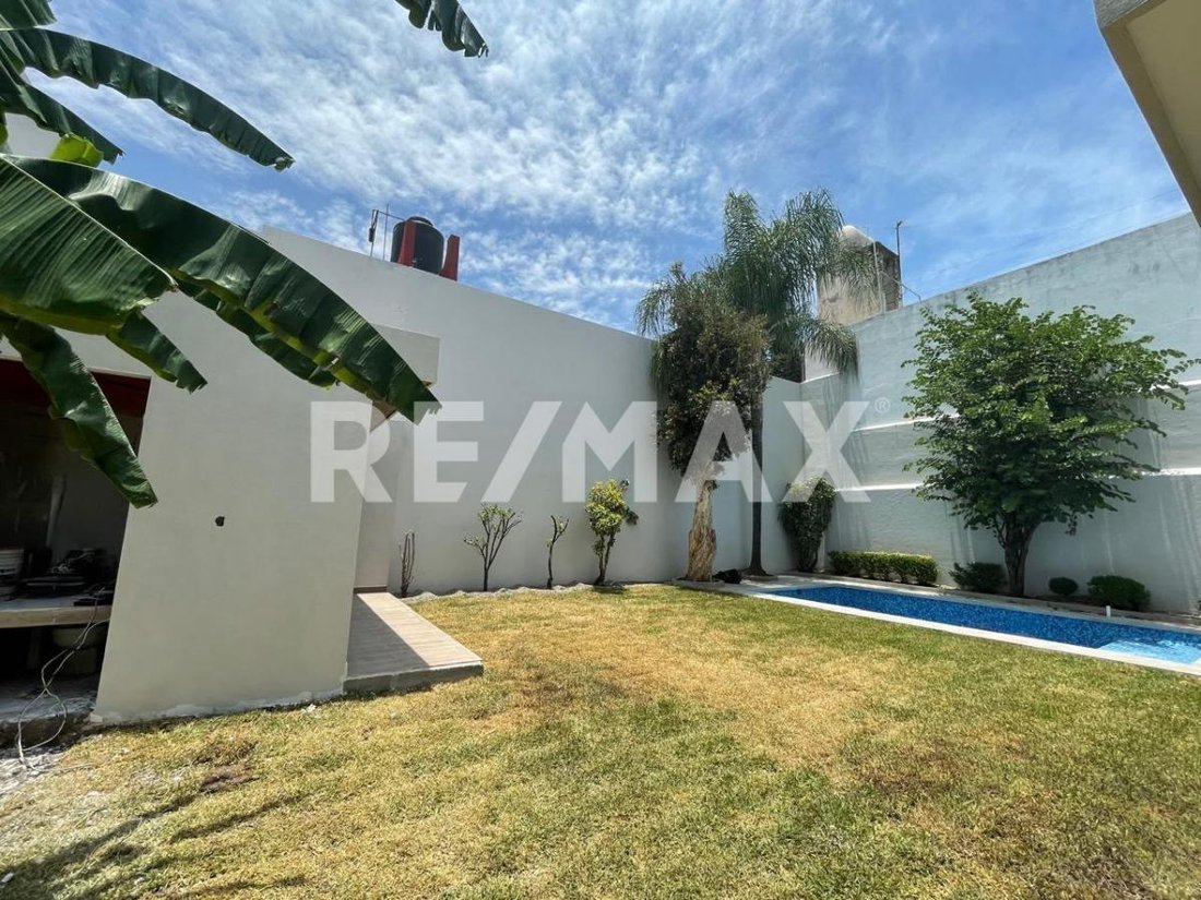 House in Cuernavaca, Morelos, Mexico 5 - 18710345