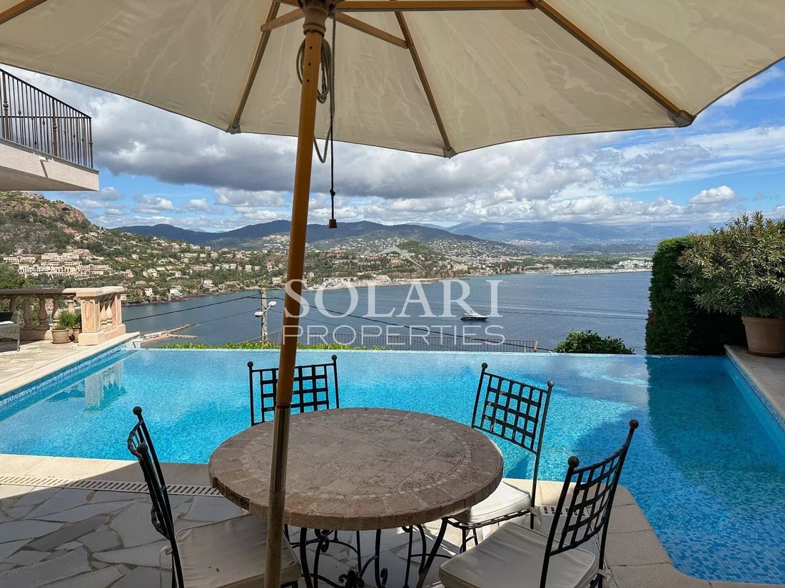 Villa a Théoule-sur-Mer, Provenza-Alpi-Costa Azzurra, Francia 4 - 15664169